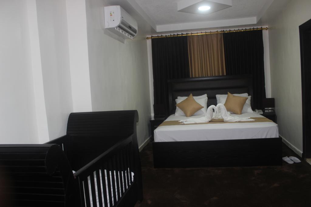 Peace Way Hotel Petra Екстер'єр фото